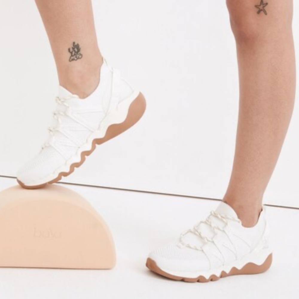 Madewell Field Knit Sneakers in Eyelet White Multi